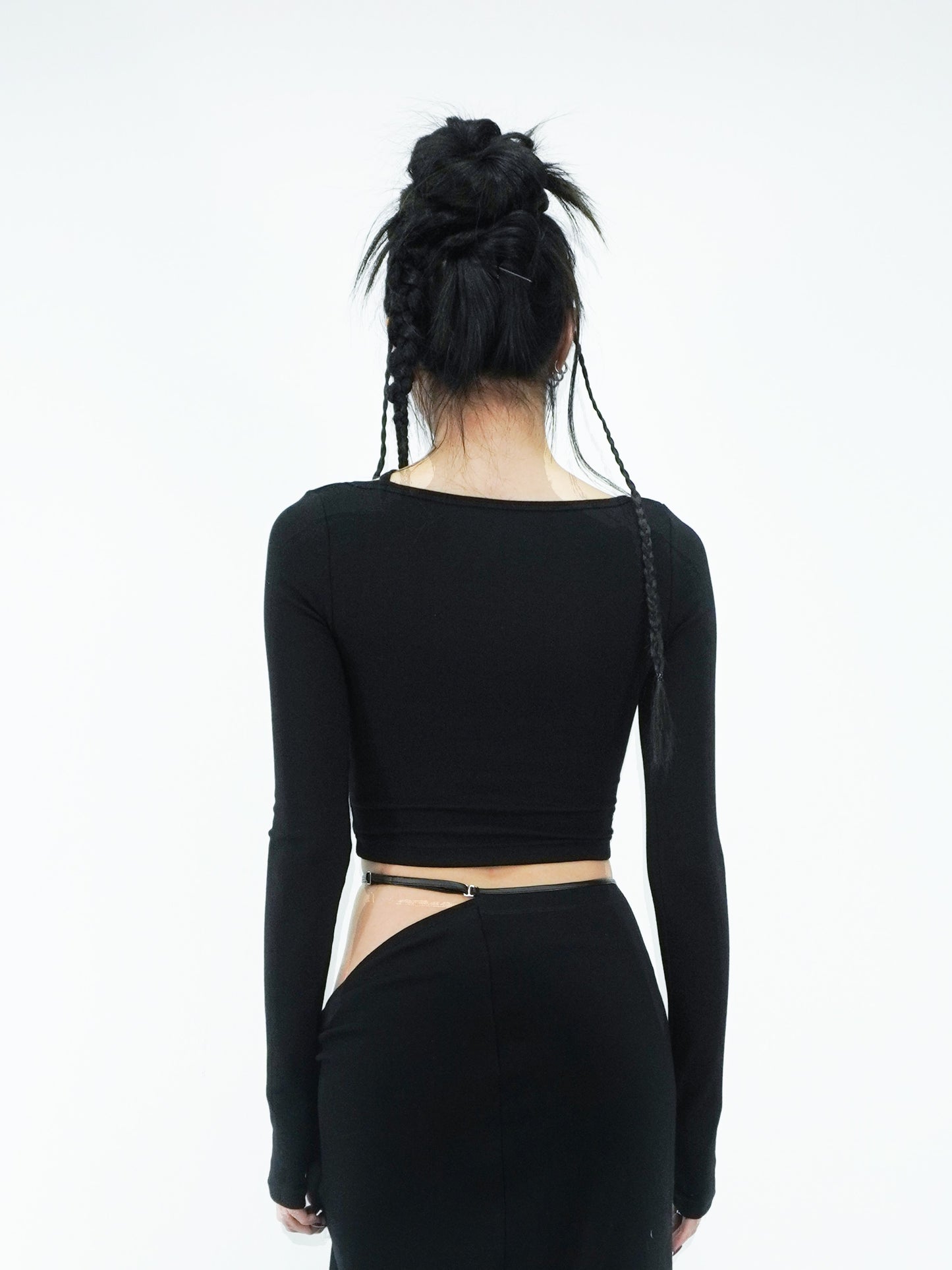 RIVEN CROP TOP BLACK